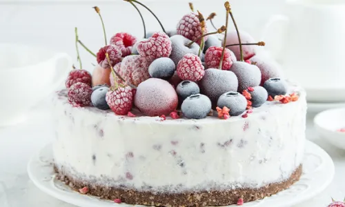Ice Cream Cake Cremio with Fruits