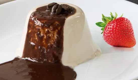 Panna Cotta with CREMIO Whipping Cream