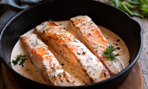 Salmon fillet with Cremio cooking cream