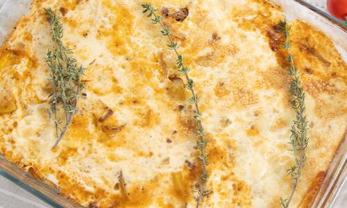 Мусака с готварски крем  