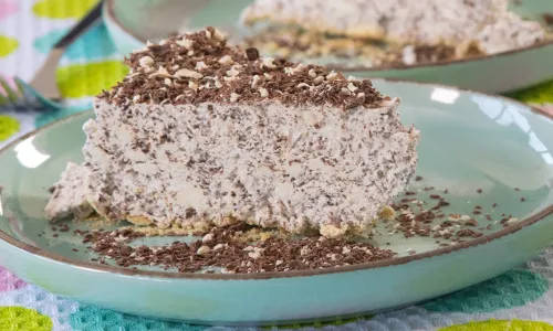 Stracciatella Ice Cream Cake
