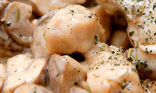 Пиле с гъби и картофи