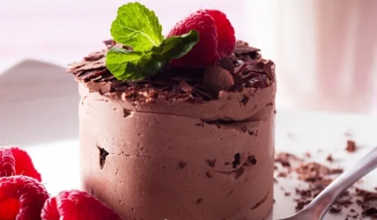 Chocolate cream with fruits