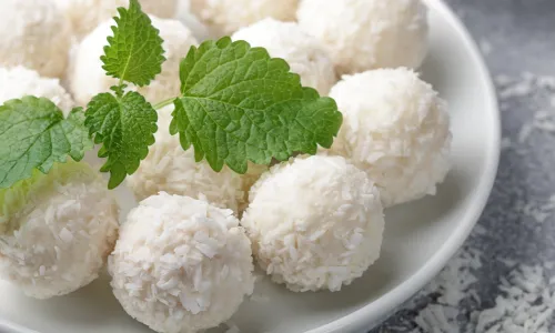Coconut Bonbons with Semolina