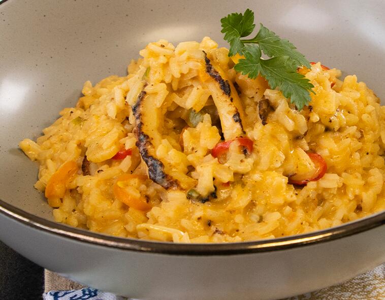Squid with rice in Spanish style | Cooking recipe