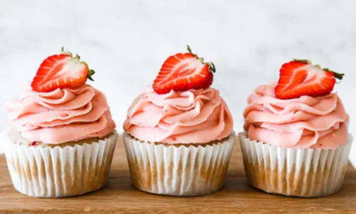 Strawberry and Chocolate Muffins