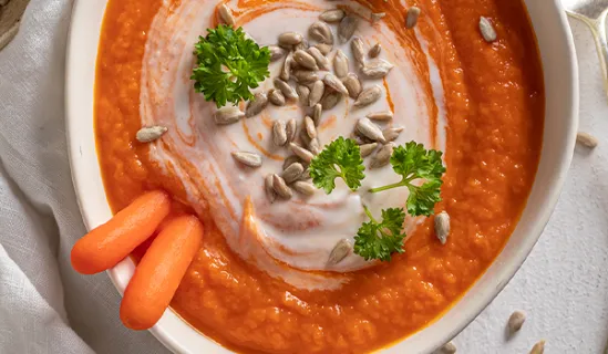 Carrot puree with cooking cream
